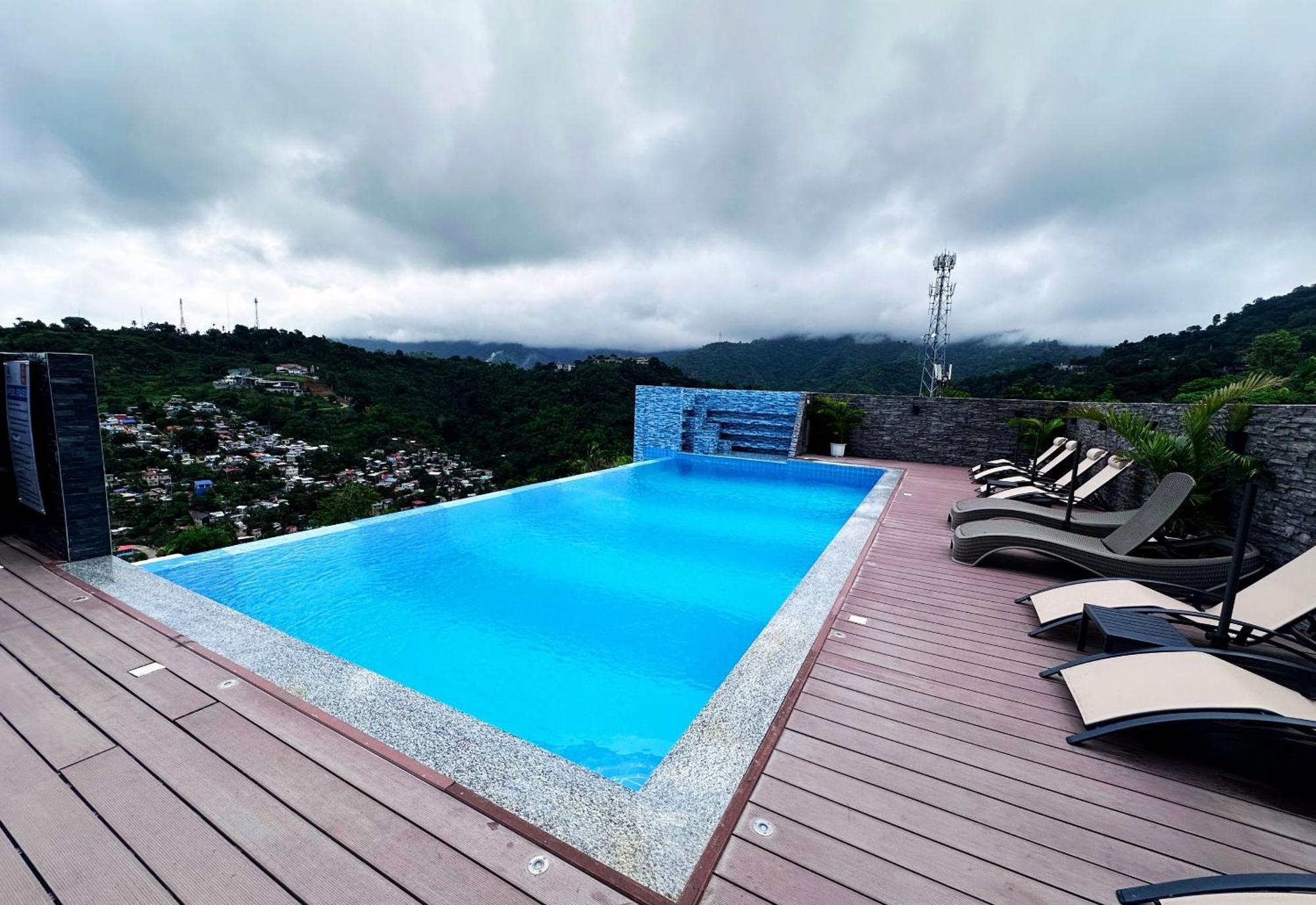 Hayat Sky Towers Hotel Cebu Luaran gambar